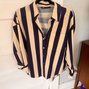 Zara Blue and Cream Casual Button Down Shirt